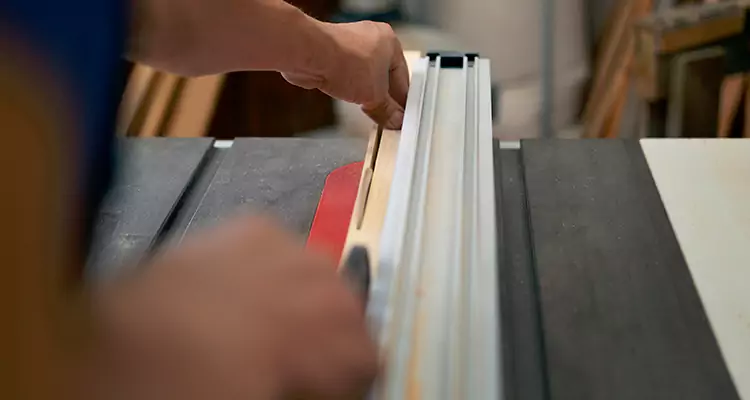 Bifold Door Seal Repair in Panama City, FL