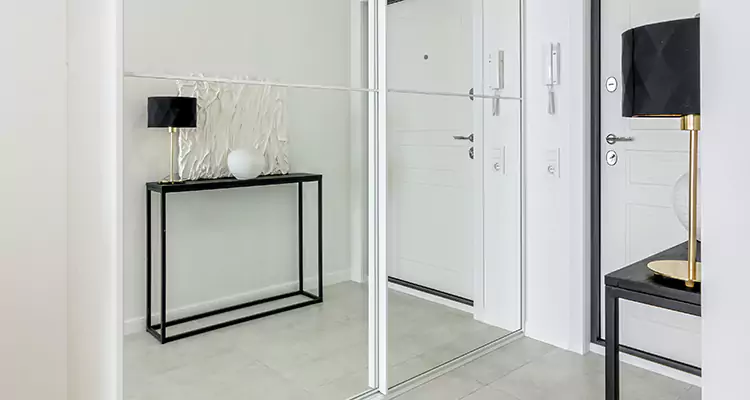 Mirrored Bifold Closet Doors Repair in Panama City, FL