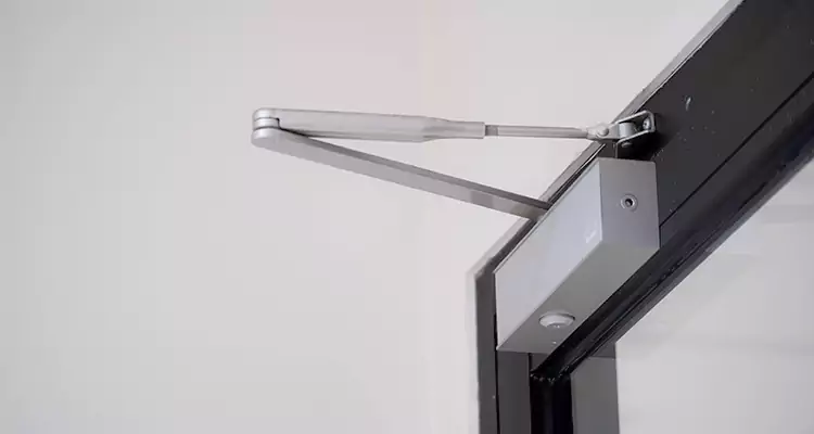 Screen Door Closer Repair in Panama City, FL