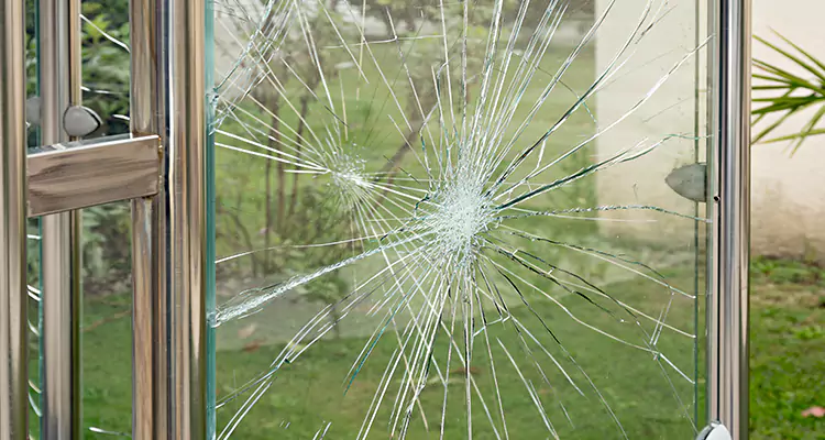 Frameless Glass Door Repair at Home in Panama City, FL