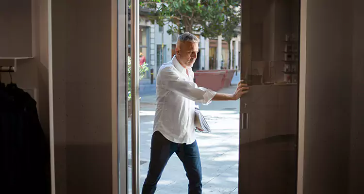 Track Cleaning and Repair for Stuck Doors in Panama City, FL