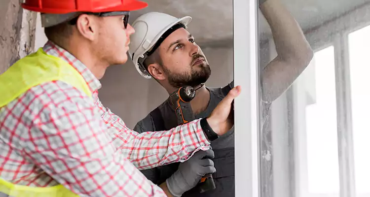 Sliding Patio Door Sticking? Expert Repair in Panama City, FL.