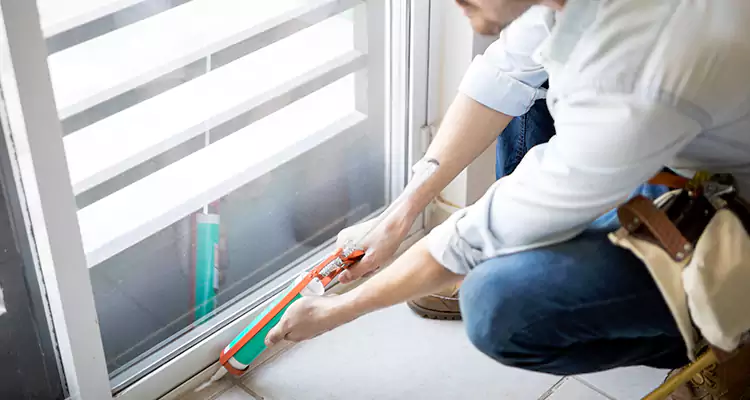 Dap Window Caulk Repair in Panama City, FL